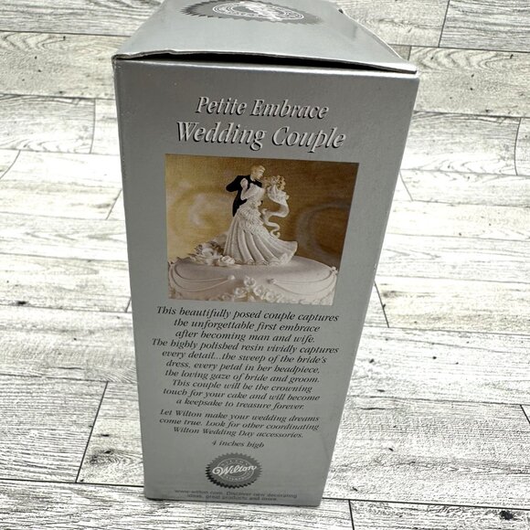 Brand NIB 1998 Wilton Enterprises Petite Embrace Wedding Couple - Picture 2 of 5